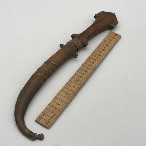 Antique Moroccan Jambya / Koummya dagger with brass sheath