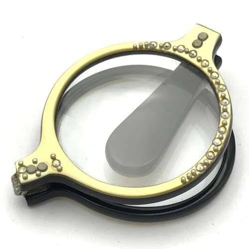 Foldable reading glasses / magnifying glass