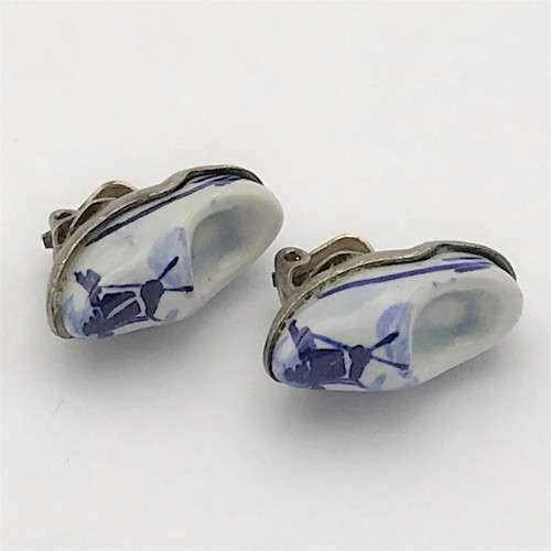 Pair of Delft clogs clip-on earrings