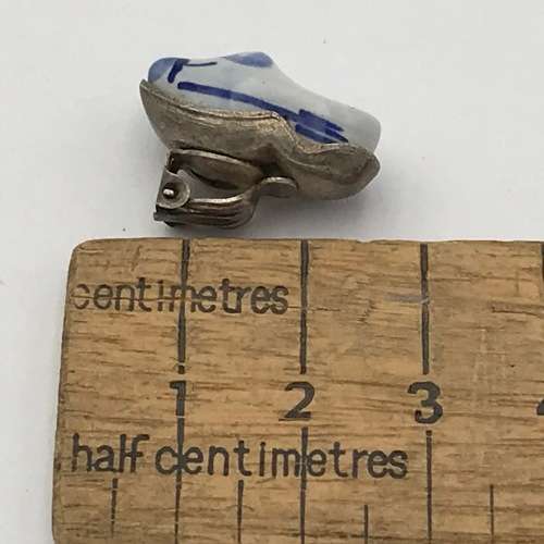 Pair of Delft clogs clip-on earrings