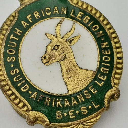 B.E.S.L South African Legion button badge - #8/679