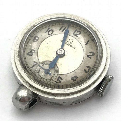 1935 Omega ladies watch - working - strap lug broken - serial 8302817 - engraved backplate - 2cm