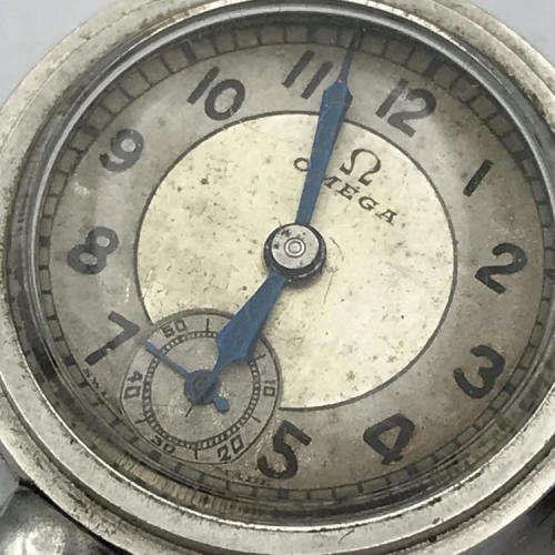 1935 Omega ladies watch - working - strap lug broken - serial 8302817 - engraved backplate - 2cm