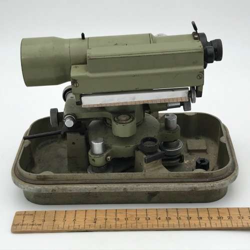 Vintage Wild Heerbrugg Switzerland dumpy level - no cover