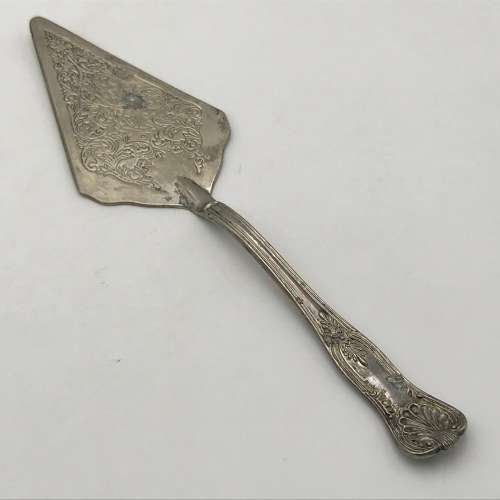 Vintage silver plated cake lifter