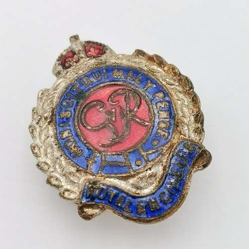 WW2 Royal Engineers sweetheart lapel  badge