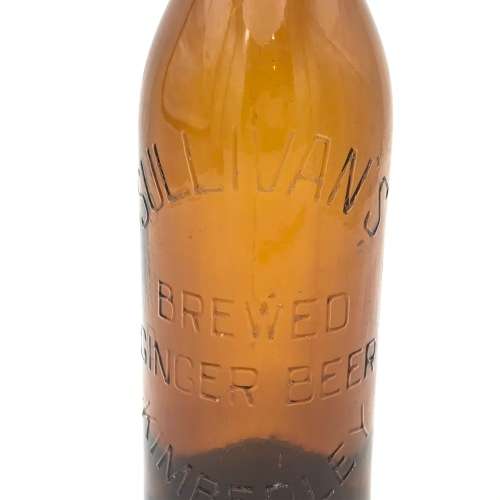 Vintage Sullivans Kimberley Brewed ginger beer glass bottle with lid