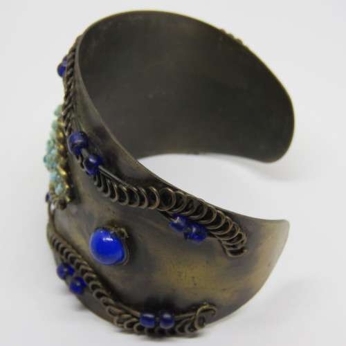 Vintage costume jewellery bangle