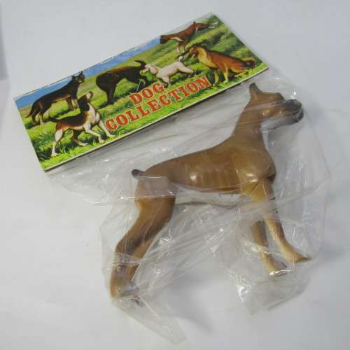 Lot of 7 collectible plastic dogs - some duplicates