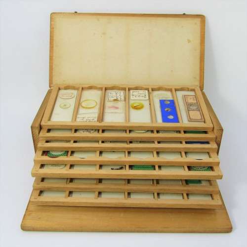 Lot of more 80 microscope slides - most made in the period 1867 - 1880 - in presentation box