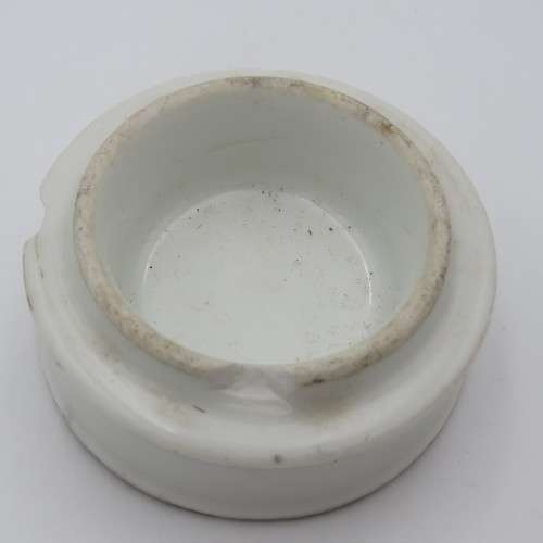 Antique woods Areca Nut porcelain tooth paste holder