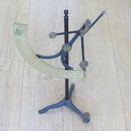 Antique H.E.Messmer Paper scale No. 61508 - 57 cm High