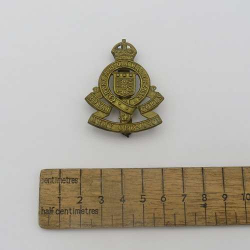 Britain Royal Army ordance corps cap badge