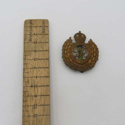 WW2 Royal Engineers cap badge