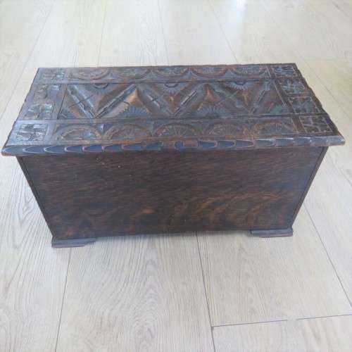 Antique chinese tea caddy wooden box with porcelain tea container and waist bowl