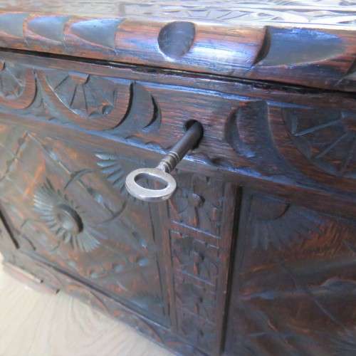 Antique chinese tea caddy wooden box with porcelain tea container and waist bowl