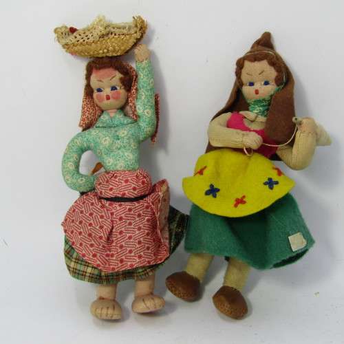 Lot of 5 vintage dolls