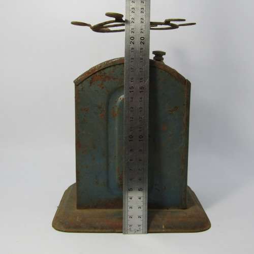 Vintage Concise Household Encyclopedia scale - well used