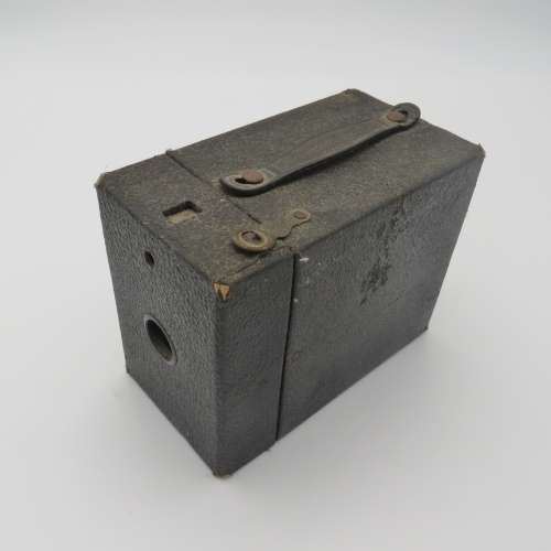 Vintage Kodak Hawkeye model C.C box camera 15x13x12