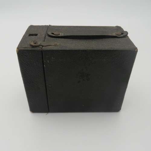 Vintage Kodak Hawkeye model C.C box camera 15x13x12