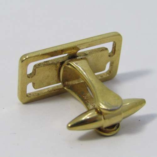 Makro cufflinks