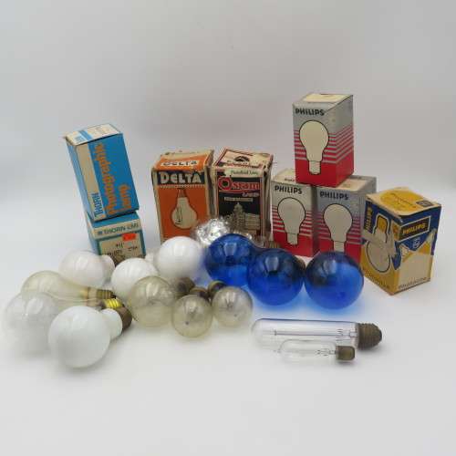 Lot of 22 vintage projector and other lamps