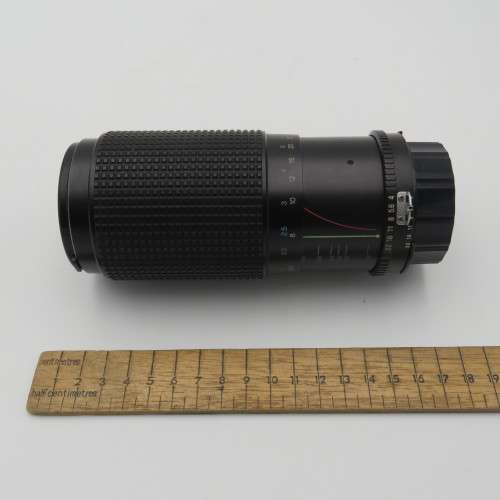 RMC Tokina 80-200mm 1:4 lens in pouch