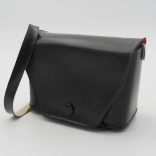 Small leather camera pouch