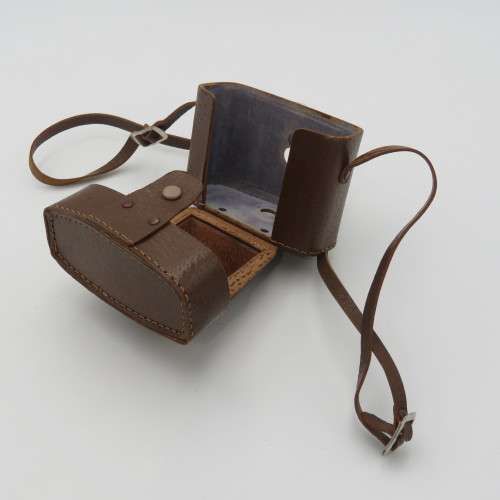 Vintage harmony camera leather pouch in original box