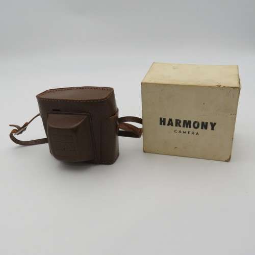 Vintage harmony camera leather pouch in original box