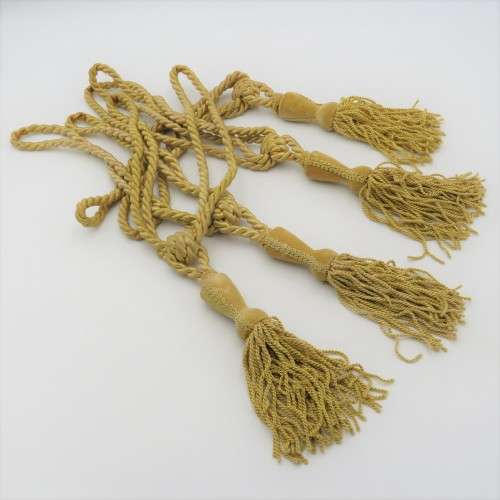 Lot of 4 curtain tassels