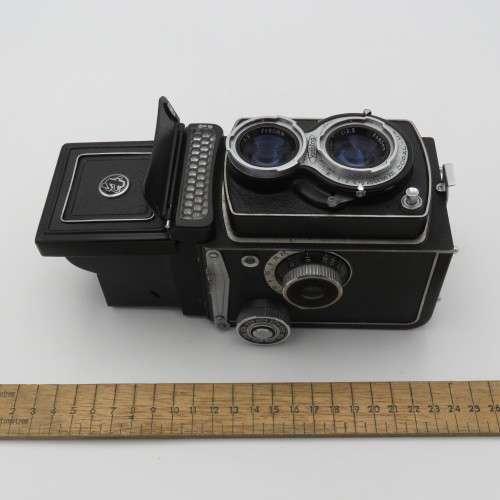 Vintage Yashica LM TLR medium format camera with copal - MX lens