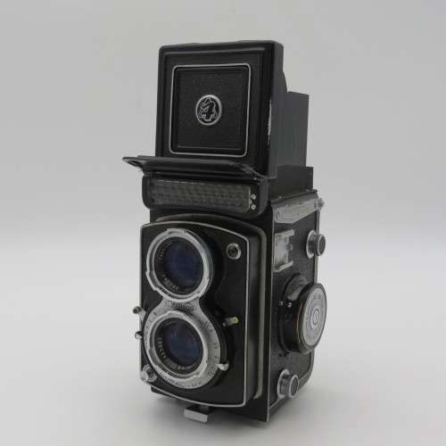 Vintage Yashica LM TLR medium format camera with copal - MX lens