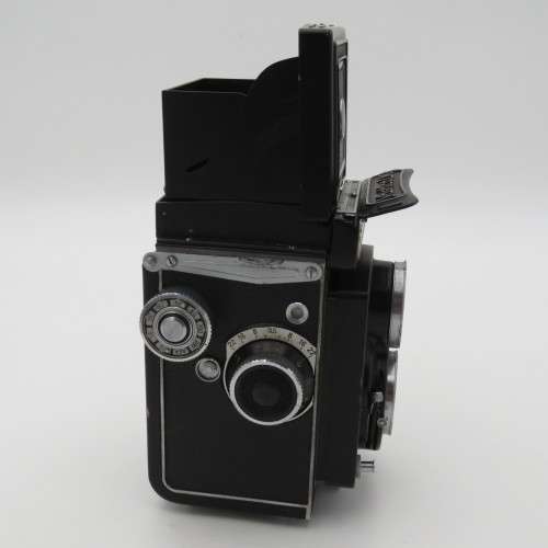 Vintage Yashica LM TLR medium format camera with copal - MX lens