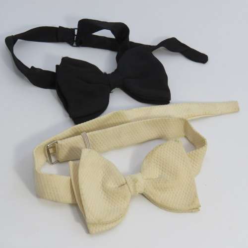 Black and white bowties - Vintage
