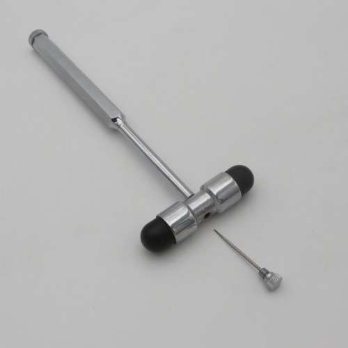 Vintage mechanical reflex hammer