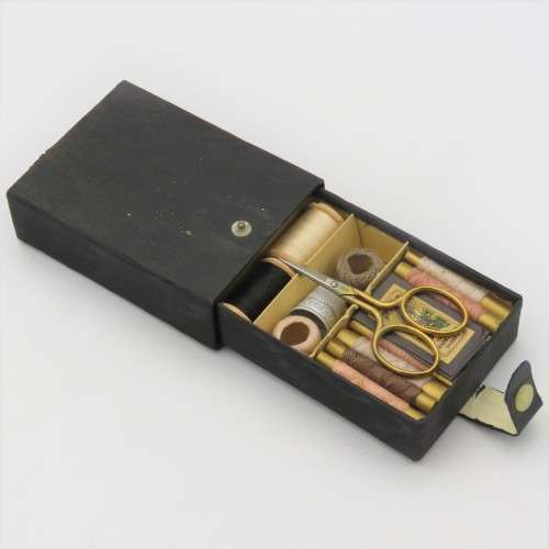 Vintage pocket sewing kit