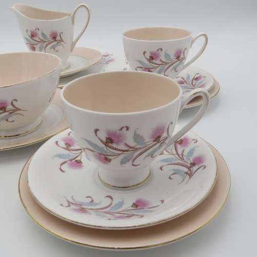 Royal Standard tea set - 4 trios, cake plate, sugar bowl, milk jug - 15 Pieces