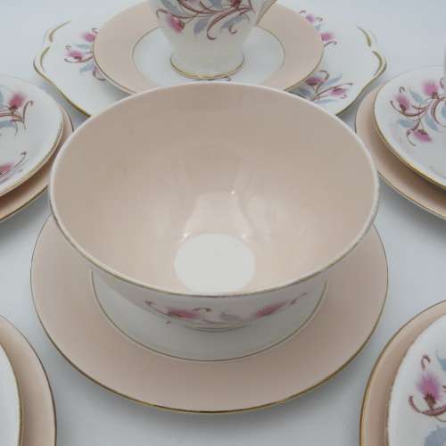 Royal Standard tea set - 4 trios, cake plate, sugar bowl, milk jug - 15 Pieces