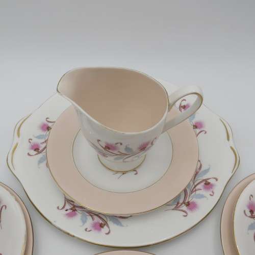 Royal Standard tea set - 4 trios, cake plate, sugar bowl, milk jug - 15 Pieces
