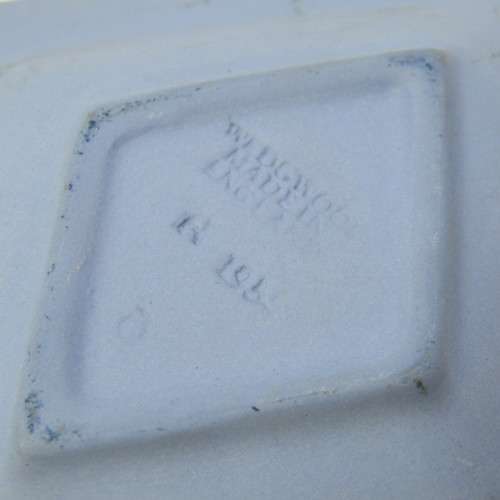 Vintage Wedgwood small trinket bowl