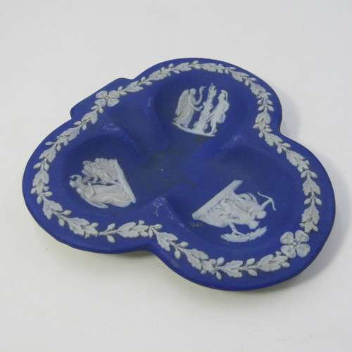 Vintage dark blue jasper ware trinket bowl