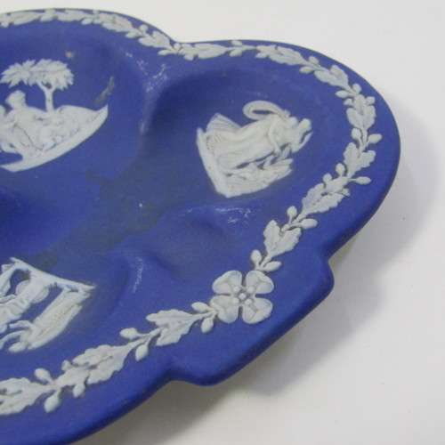 Vintage dark blue jasper ware trinket bowl