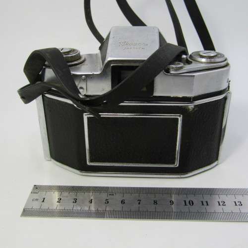 Vintage EXA11 Jhagee Dresden camera