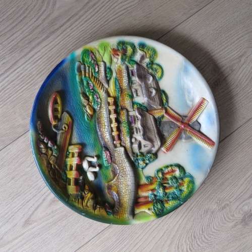 Vintage plaster of paris Dutch thematic plate - 34.5 Diameter - Some small marks