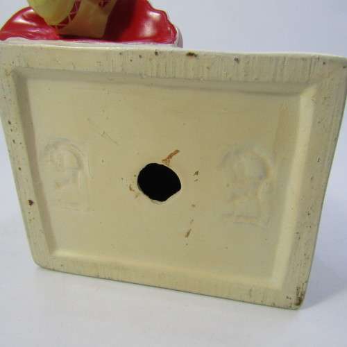 Vintage Madeira porcelain boy and girl figurine