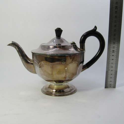Vintage silver plated tea pot - Sheffield