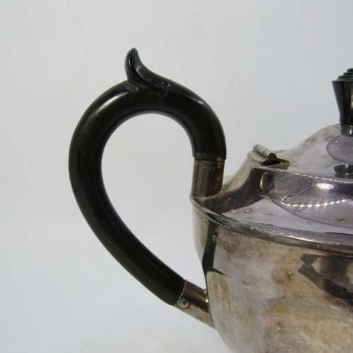 Vintage silver plated tea pot - Sheffield