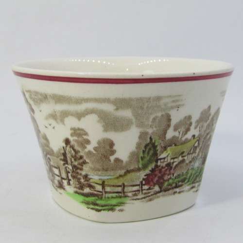 Vintage JandG Meakin sugar bowl