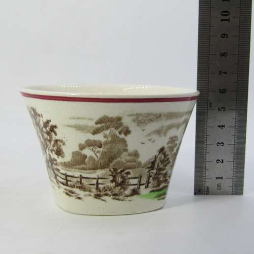 Vintage JandG Meakin sugar bowl